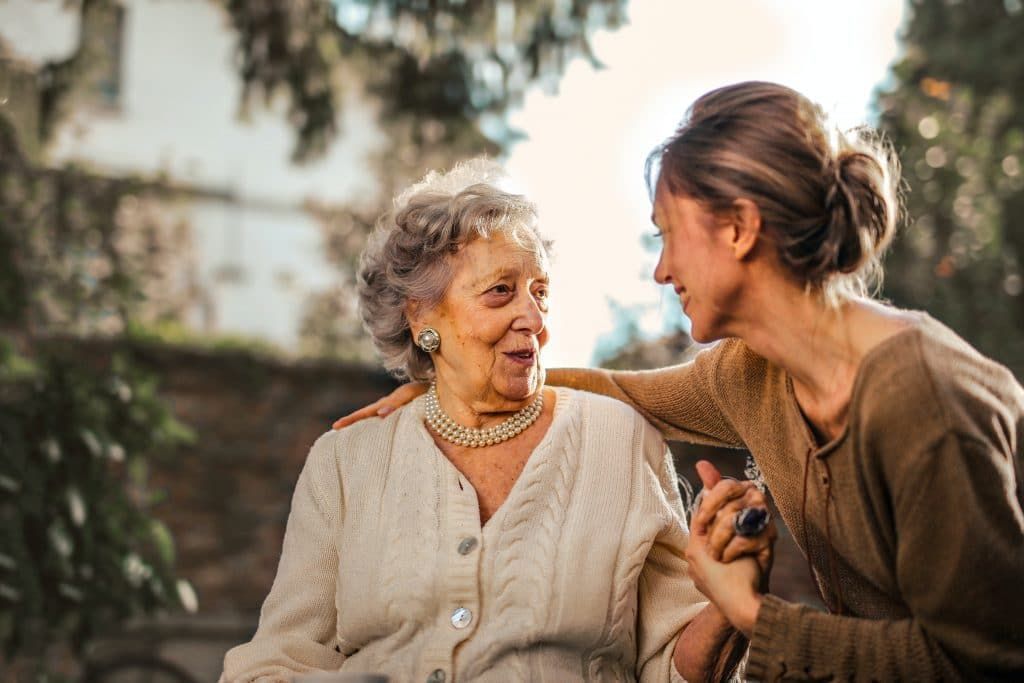 What questions to ask when choosing a retirement home for a loved one?